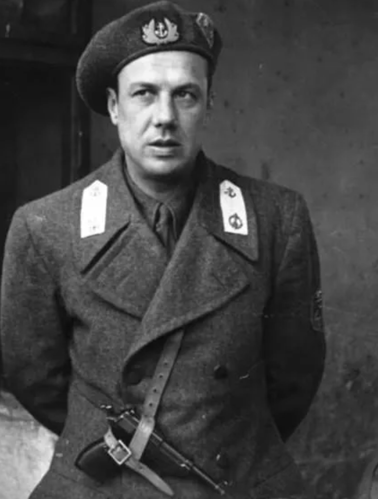 Князь боргезе валерио. Боргезе черный князь. Князь сципион боргезе. Князь юнио валерио шипионе боргезе. Боргезе черный князь.