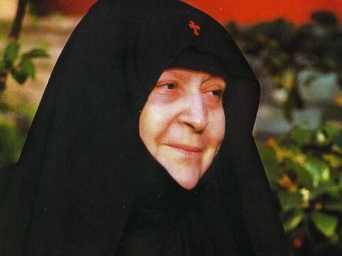 Старица Макрина (Вассопулу). Кстати, имя Макрина в монашестве ей было дано в честь родной сестры святителя Василия Великого - святой Макрины.