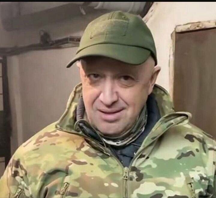 Я с вами, сожалею тоже. Ушел мой тезка в высь.. Пригожин...