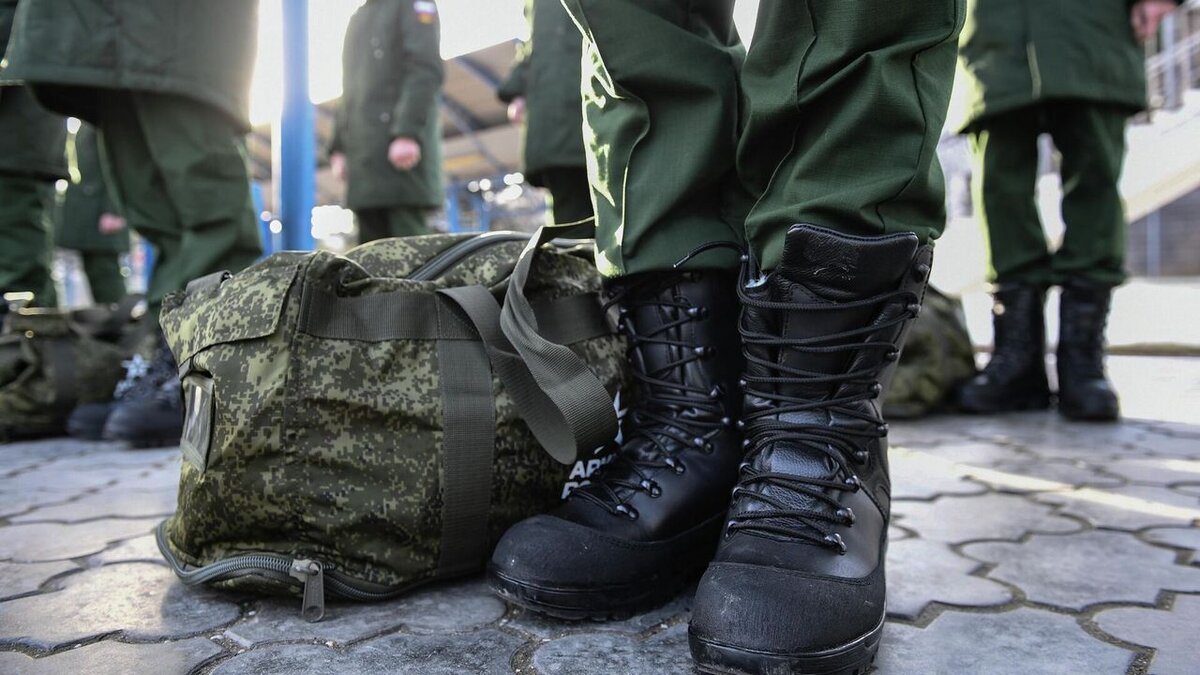 
В Госдуме говорят, что необходимости в новой волне мобилизации для СВО в данный момент нет. Но указ о частичной мобилизации официально не отменен