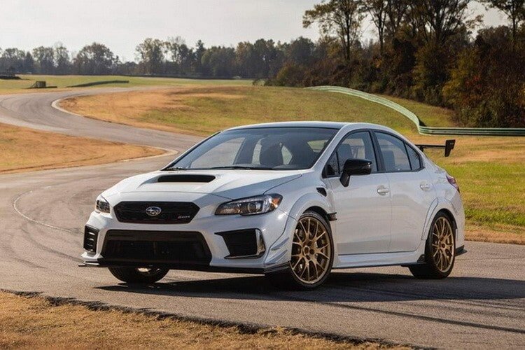 Субару WRX STI