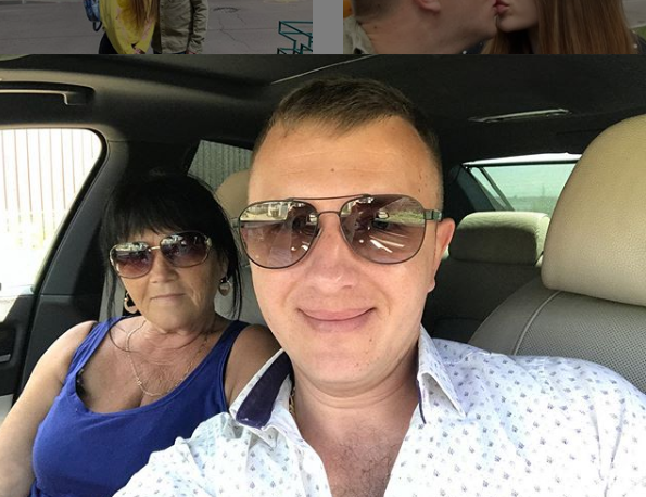 Илья Яббаров с мамой.