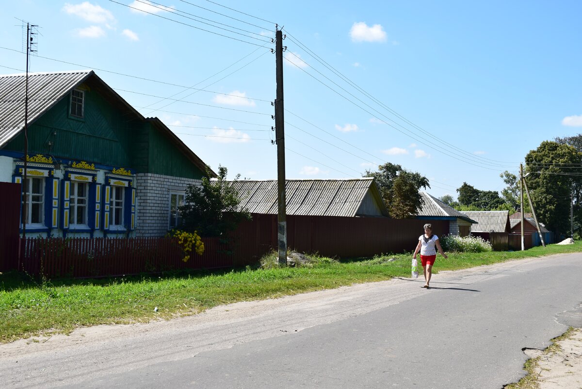 В России для всех правила одинаковы - даже с МРОТ возьмут 13%