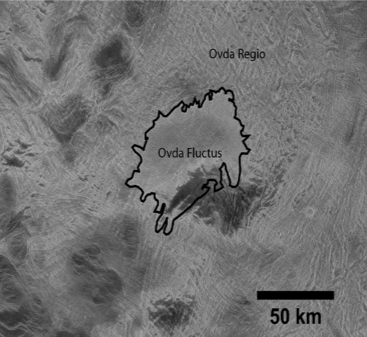 На снимке: крупный план лавовых потоков на поверхности Венеры. Источник: NASA