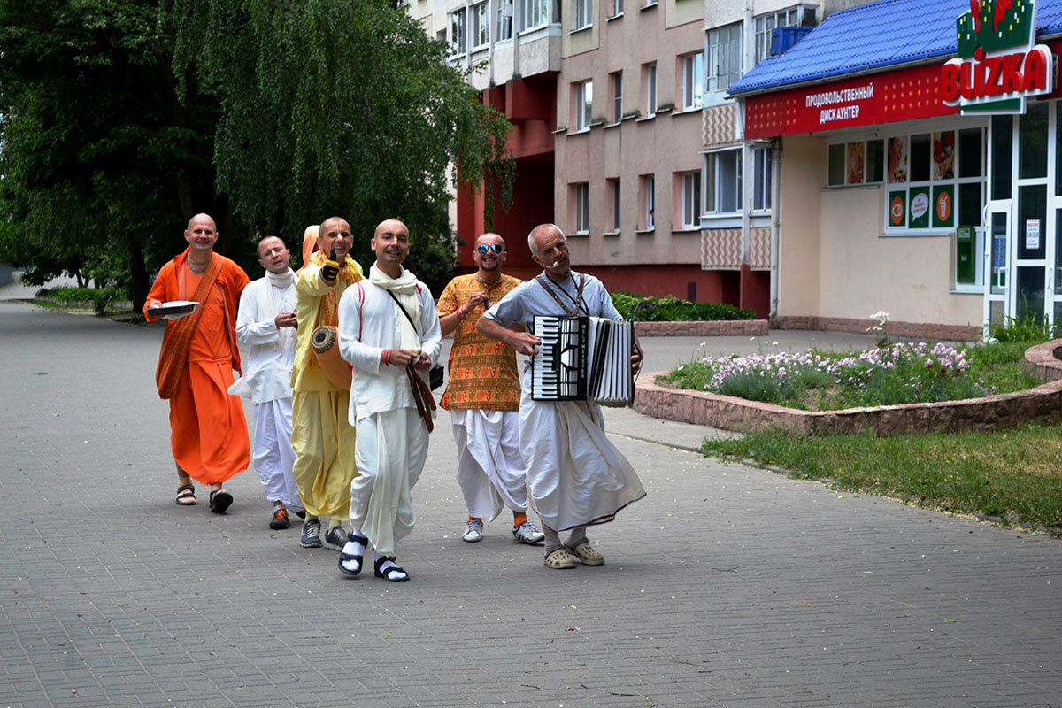 Кришнаиты в тюмени фото