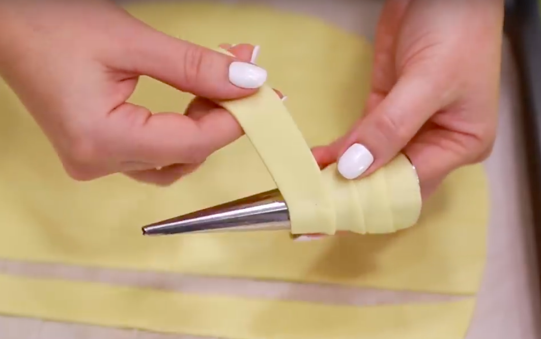 как приготовить трубочки из слоеного теста