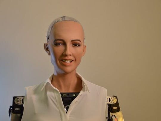 Источник фото Sophia? a lifelike robot from Hanson Robotics (Photo: Hanson Robotics)
