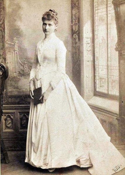 Принцесса Аликс (Алиса, в России - Александра), 1888 год