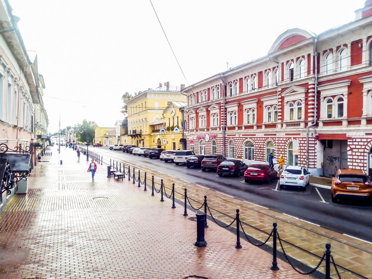 Заселились в отель в красивом месте города, но все кафе поблизости  оказались очень дорогими | Прекрасное рядом | Дзен