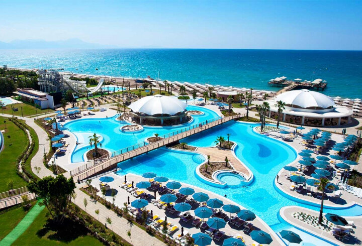 10 декабря, 23:30