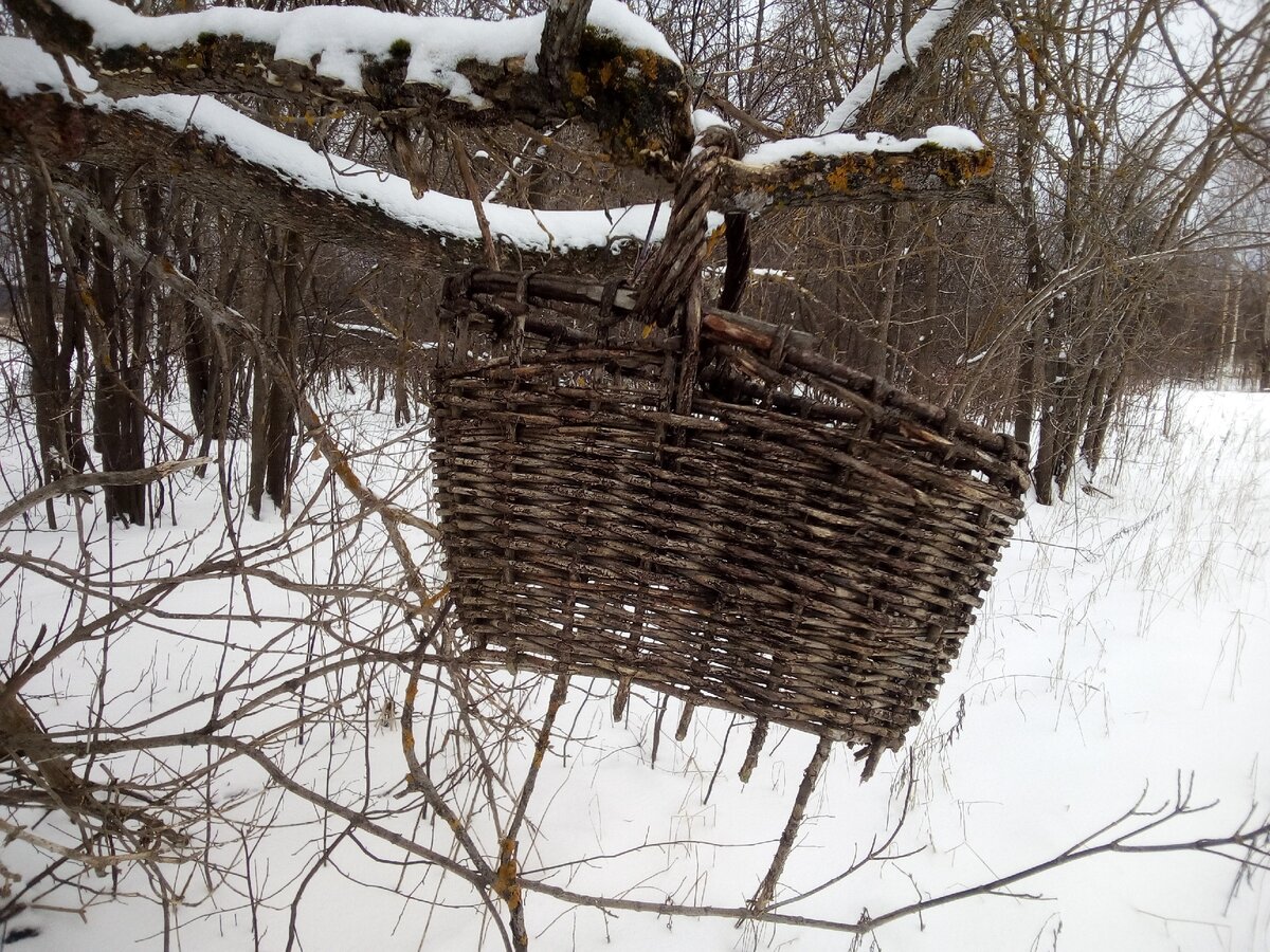 Вещи из СССР \ В заброшенной деревне