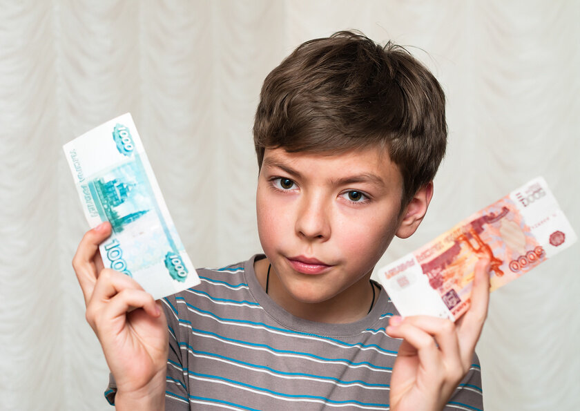Иногда детей активно вовлекают в мошеннические схемы