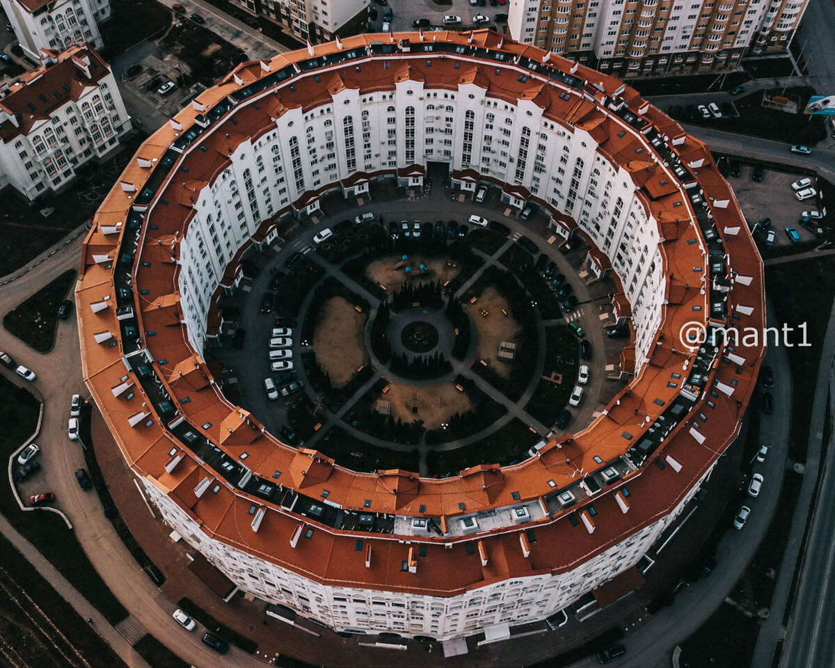 Античный проспект дом № 4 Фото: @mant1