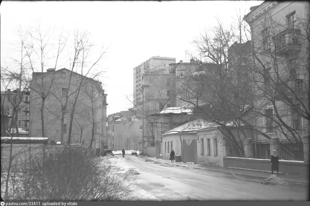 Филипповский переулок, 1983 г. Автор Виталий Царин.