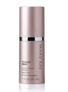 Пилинг для лица Revealing Radiance™, 3900 руб.