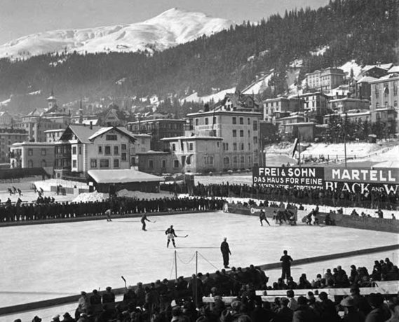 Хоккей на открытом воздухе