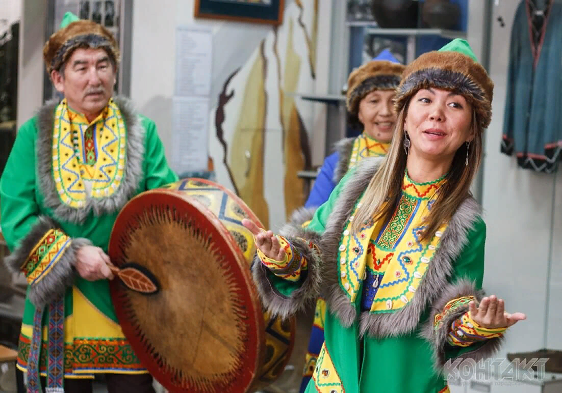 Абакан какая национальность. Шорцы народ Кузбасса. Коренные народы Кузбасса Шорцы. Алтайцы телеуты. Телеуты коренные жители Кузбасса.