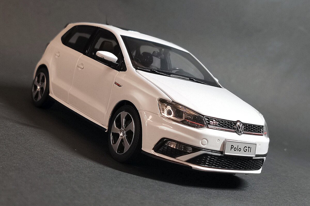 Volkswagen Polo GTI 2015 №ZVY000008B