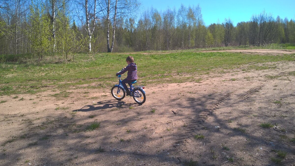 Сейчас Вова стал ездить лучше