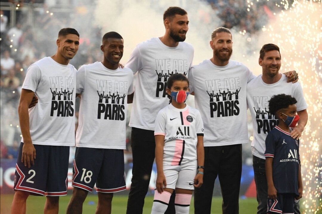 Хакими, Вейналдум, Доннарумма, Рамос и Месси. Презентация звёздных новобранцев "ПСЖ"