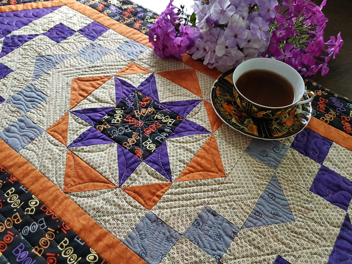 Дорожка на стол для Хэллоуина.