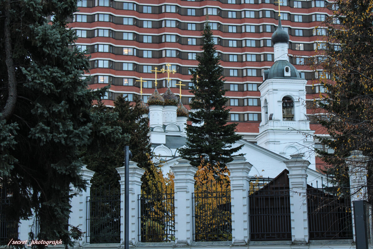 Никольский храм в Голутвине, или как Коломенское подворье в Москве стало  Китайским | Тайный фотограф Москвы | Дзен