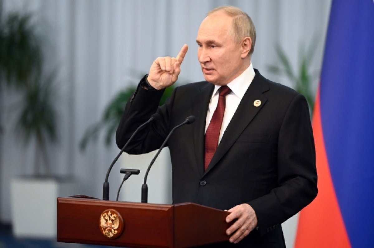    Владимир Путин.