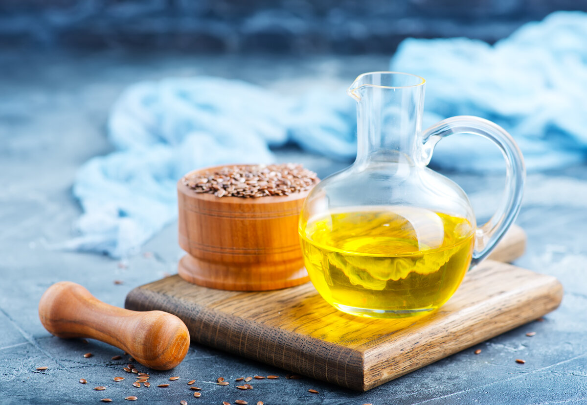 Применение льняного масла в домашней косметологии