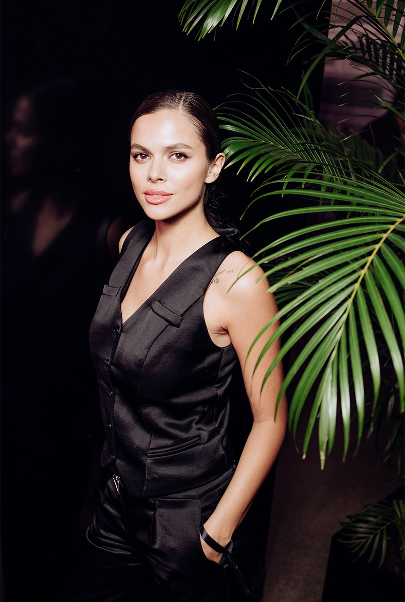 Вика Одинцова