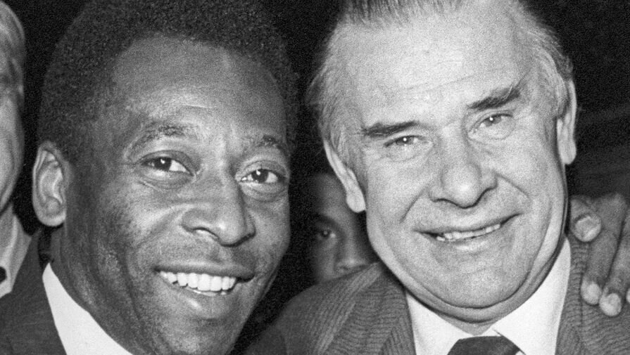 Две легенды футбола - Пеле и Яшин