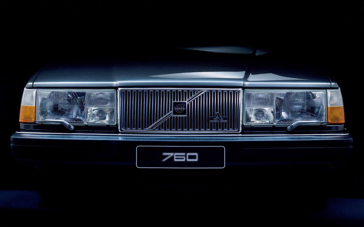 Volvo 760 GLE           