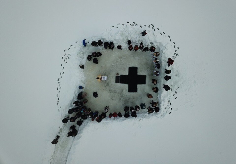     Крещение празднуется 19 января Иван МАКЕЕВ