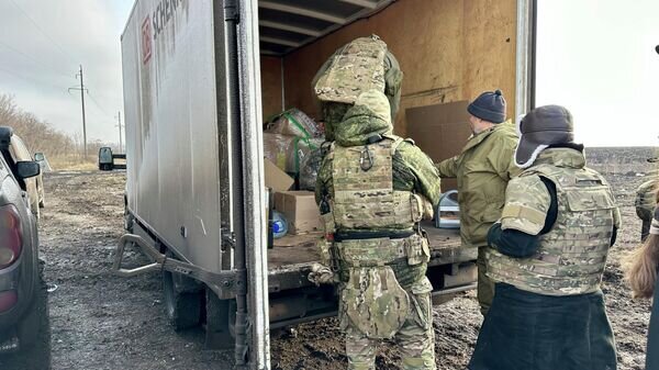 Один шагает из своего полка