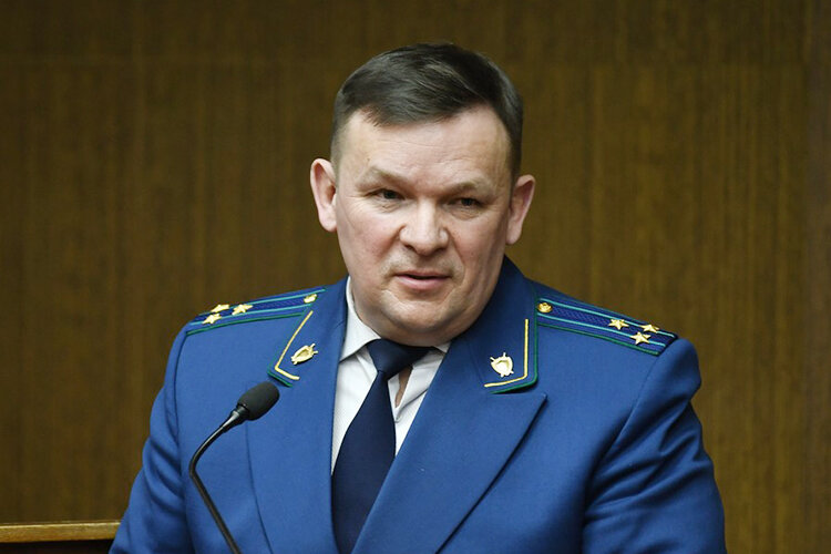    «Артур Ринатович, только вперед. Алга! Удачи», — пожелал Дмитрий Ерпелев новому прокурору Фото: Олег Спиридонов