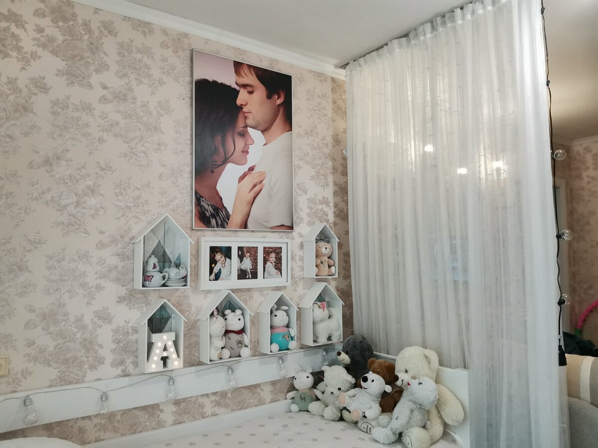 Зона спальни с кроватями