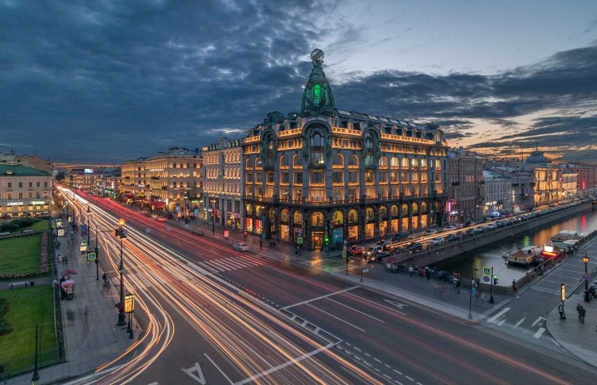 Источник: https://static.tildacdn.com/tild3366-3437-4436-a536-376130653738/nevskiy-prospekt1.jpg