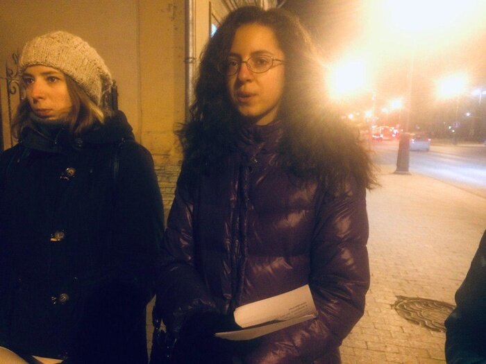 Студентка Дарья Петрунина не смогла устроить пикет, но присоединилась к акции чтения имен