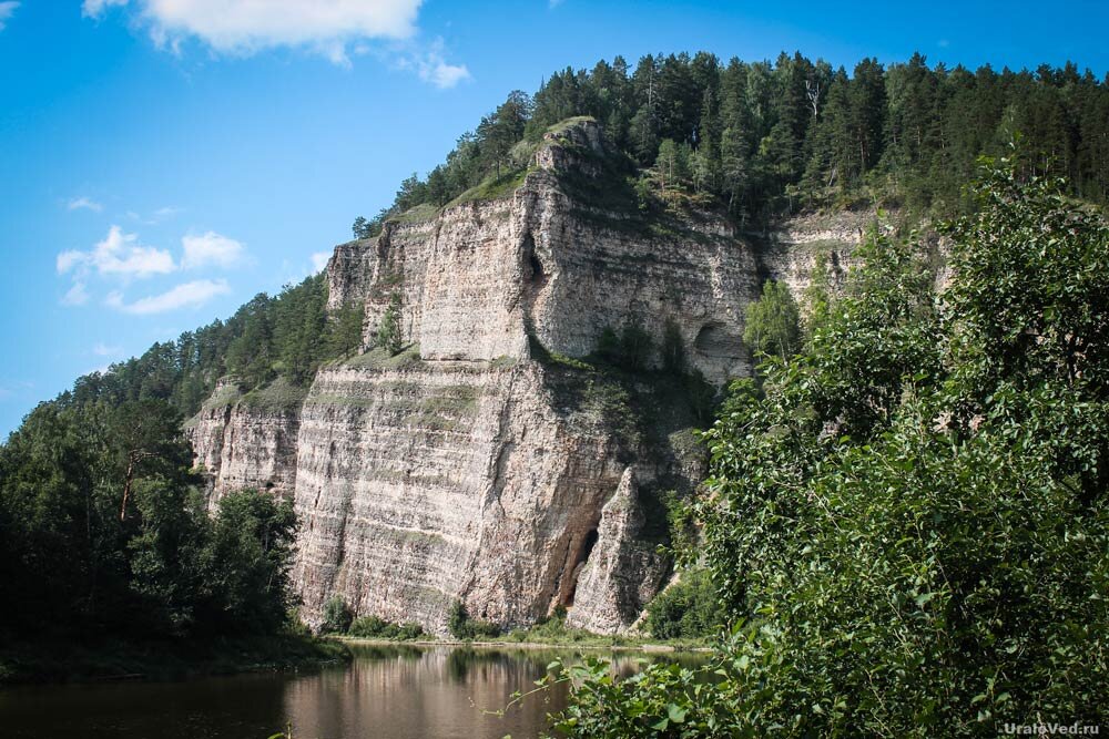 Скала Сабакай на реке Юрюзань в Республике Башкортостан