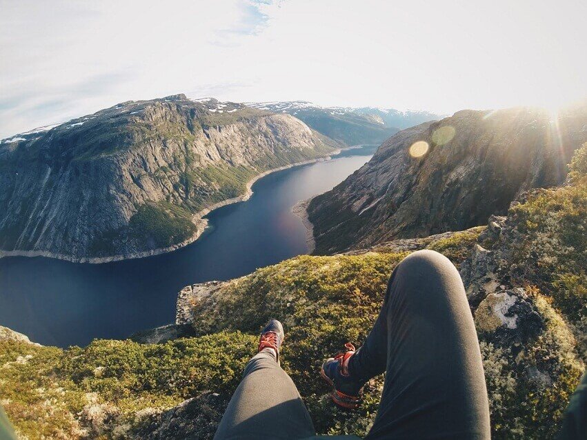 Trolltunga hello Internet