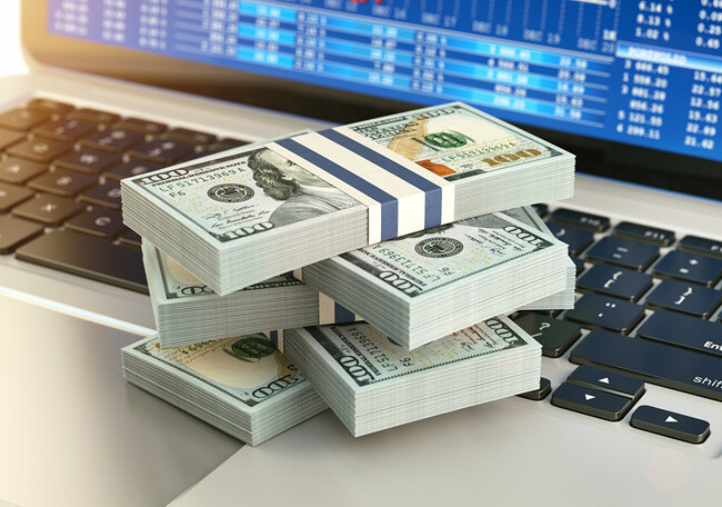 итак первый сайт 
называется task п это биржа заработка в

интернете на простых заданиях где

собраны тысячи легкие заданий с оплатой

за деньги на самом деле биржа очень

новое и они очень мало людей знают

поэтому если вы сейчас зарегистрируйтесь

и начнете здесь работать то вас очень

большие перспективы заработать приличные

деньги и сколотить свою команду чтобы

зарабатывать еще больше денег итак с

чего начать все очень просто выполняйте

задания зарабатываете деньги привлекайте

друзей и получаете результат как я и

сказал это биржа новое но задание здесь

довольно-таки прилично давайте я зайду в

свой личный кабинет и покажу как многое

здесь

заданий за который можно зарабатывать

деньги вам конечно же будет необходимо

зарегистрироваться но так как у меня уже

свой личный кабинет есть я нажимаю

кнопку войти вот я вошел в свой личный

кабинет и нас встречают сразу очень

много заданий на данный момент аж 95

заданий есть за которую можем заработать

деньги уже сегодня итак первые задания

которые нас встречают стоит по 5 рублей

по 4 рубля по три с половиной рубля и

так далее так как задание очень легкие

мы эти деньги будем зарабатывать

буквально за считанные минуты и так

какие задания существует например можно

создать тему

на одном из форумов вот например ещё

одно задание где необходимо создать тему

на форуме и таких за

они очень много но если для вас данные

задания кажутся сложными то не спешите

расстраиваться давайте покажу как еще

можно выбрать легче задания нажимаем

сюда

тип задания и вот самое элементарное что

можно придумать это клики давайте

посмотрим вот например самые

элементарные задания если вы перейдете

на сайт и сделаете буквально один клик

вы заработаете более чем 2 рубля где еще

вам такие деньги платят за один клик 2

рубля на самом деле я не знаю таких

сайта дорогие друзья потому что в

основном на других похожих биржах за

клик вам платят копейки 2 не больше

здесь же целых два рубля и так давайте

посмотрим какие еще или задания возможны

например youtube выбираем итак

посмотреть видео и оставить

положительный отзыв

это почти стоит полтора рубля дорогие

друзья опять же на подобных сервисах вам

заплатят но может быть полторы копейки

не больше и такие задания здесь очень

много вот я листаю

и видно что они не заканчиваются дальше

давайте посмотрим еще какие задания

здесь можно выполнять например капча

самое элементарное

а пока что заданий по как чем нету но я

уверен что в скором времени они появятся

давайте посмотрим сколько нам будет

платить за регистрацию и так вот

например за регистрацию 1 и 4 рубля 70

копеек и 50 копеек ok давайте посмотрим

а социальные сети тоже интересные

задания там есть и уверен и так

подписаться на телеграм-канал

вот столько мы зарабатываем подписаться

на джинни лайкнуть пост вот только мы

заработаем и тогда редкие заданий очень

много дорогие друзья опять же

подписаться это всего лишь нажать одну

кнопку ничего сложного в этом нету как я

и сказал этот сайт очень новый поэтому

если вы сейчас на нем зарегистрируетесь

то вы будете собирать все сливки потому

что чем больше народа на таких сайтах

тем меньше заданий вы можете ухватить но

так как здесь очень мало еще люди и

зарегистрировано задание здесь очень

хорошо оплачиваются поэтому обязательно

переходите по ссылке в описании

регистрируйтесь на данном сайте и

начиная

зарабатывать деньги потому что здесь

можно заработать деньги абсолютно без

вложений собственных средств а вот и

второй сайт по заработку денег без

вложений и так видим что на нем сейчас

очень мало людей зарегистрировано всего

лишь 35 тысяч по сравнению с другими

сайтами на этом действительно мало ешь и

людей поэтому у вас есть все шансы за

эти одним из первых и начать хорошо

зарабатывать на этом сайте

сайт работает всего лишь 99 дней и

каждый день о нем очень много людей

узнают поэтому чем раньше вы начнете

здесь работать тем больше вы заработаете

денег и так что здесь можно делать и как

мы на этом будем зарабатывать все очень

просто ничего сложного в этом нету можно

написать комментарии и отзывы наполнение

форумов из этому будем зарабатывать

деньги

например также нам будут платить за

репосты лайки ретвиты и подписчики также

если мы будем смотреть чужие видео на

youtube и как например вы это сейчас

видео смотрите новом еще за это будут

платить деньги дорогие друзья а вы об

этом знали также вы можете установить

расширение в свой браузер и также на

этом зарабатывать если вам будут

показываться различные рекламки давайте

я войду в свой личный кабинет и попробую

все таки установить это расширение

посмотрим вместе с вами как это все дело

работает

нужно ввести captcha 4 плюс 1 равно 5

нажимаю войти в систему

я сам на этом сайте зарегистрировался

буквально несколько минут назад и сам

еще не до конца понимаю как здесь все

устроено давайте вместе с вами

разбираться первое что необходимо

сделать это конечно же установить

расширение и начать зарабатывать давайте

так и сделаем

нажимаю сюда нас просят установить

расширения

ничего сложного в этом нету и никакие

вирусы мы с вами не подхватим это

проверено это официальный магазин chrome

но покупать нам здесь конечно же ничего

не надо нам нужно просто установить

расширение в браузер нажимаю установить

отлично расширение установлено

активируйте

расширение нажав на значок нажимаю на

значок и вот так вот выглядит в у меня

расширения все очень просто пока что у

меня ранг новичка но я думаю со временем

это изменится также об

прощая ваше внимание что здесь

поставлена галочка автоматически

разрешить рекламный контент 18 плюс

опять же если вам нет 18 лет то

обязательно удалить эту галочку самое

главное я сделал на этом сайте

установила расширение давайте дальше

посмотрим как здесь можно заработать

деньги и так ищем заработок выполнение

заданий и видим что нас тут встречают

различные задания и так например давайте

посмотрим какое больше платит и так

видим регистрации без активности

практически 30 рублей за простые

действия давайте посмотрим что

необходимо сделать написано внимательно

читайте задание плачу сразу задание

легкая только от 16 лет

давайте нажмем на это задание и

посмотрим подробнее что с вами нам

необходимо сделать итак читаем

внимательно только 16 лет для украины 14

лет нужно зарегистрироваться и ввести

этот код вот данный код к нам дали

и пройти полную авторизацию также нам

обещают в подарок смартфон если мы

сделаем регистрацию полностью вот видео

как пройти полностью задания смотрите

ссылка на youtube

время на выполнение задания нам дали два

часа но я уверен что это можно сделать

куда быстрее если вы готовы взять данное

задание то нажимаете эту простую кнопку

приступить к выполнению задания и

зарабатывайте свои деньги и так вот

первое задание нам стоило для

предложения просмотра пройдите captcha

нажимая пройти captcha и так нам

написано найдите число 41 и так вот она

нажимаем сюда нажимаем подтвердить

отлично теперь просмотр рекламы активен

я теперь буду зарабатывать деньги так

как captcha

я прошел кстати минимальная сумма для

вывода денег с данного сайта составляет

всего лишь 10 рублей поэтому я уверен

что у вас не возникнет никаких проблем с

выводом с данного сайта

потому что есть похожие бирже где

минимальная сумма вывода составляет 1000

рублей 500 рублей это очень большие

деньги для минимального вывода поэтому

мне данный сайт и нравится тема

минимальная сумма вывода здесь очень

мизерная всего 10 рублей также здесь

есть партнерская программа

если вы хотите зарабатывать больше денег

давайте посмотрим итак в данном проекте

есть аж 5 уровней и вы из каждого уровня

будете зарабатывать деньги пока что у

меня количество рефералов везде по нулям

но я думаю со временем это изменится и в

следующих видео я вам расскажу сколько

получается зарабатывать реферальной

программы поэтому обязательно

подпишитесь на канал чтобы не пропустить

следующие видео а третий сайт для

заработка денег без вложений называется

соцпаблик это относительно новая биржа

по заработку в интернете без вложений и

так здесь можно зарабатывать деньги

давайте посмотрим здесь такой же принцип

нажимаю зарабатывать нажимаем задание

кстати за задание платят больше нежели

чем за обычные посещения и так например

вот мы можем заработать уже сейчас 20

рублей все что необходимо сделать это

зарегистрироваться на очень простом

сайте но чтобы узнать подробнее

необходимо нажать на само задание и

прочитать описание что нужно сделать я

очень вам рекомендую перед каждым

выполнением задания читать обязательно

условиях чтобы вам сто процентов

выплатили ваши деньги также здесь можно

зарабатывать еще и на посещениях то есть

просто необходимо открывать различные

сайты повисеть на них пару секунд и вы

за это заработаете деньги кстати здесь

очень много просмотров которые еще не

использованы поэтому задание здесь

хватит на всех не переживайте вот

например задания где нужно просто

открыть сайт

вы за это заработаете деньги и осталась

просмотров здесь более чем 17000 я

уверен что каждому человеку здесь

достанется свой кусочек пирога и такие

задания здесь очень много посмотрите

более чем на 10 страниц и на каждой

странице вы можете зарабатывать деньги

поэтому вперед ссылку на данный сайт я

оставил в описании к этому видео также

здесь можно зарабатывать и на письмах

давайте посмотрим

что это такое это примерно тоже самое

как и смотреть различные сайты то есть

посещения но здесь просто подольше нужно

посмотреть данные сайты вот например

время просмотра 100 секунд

вам просто необходимо зайти на этот сайт

повисеть там 100 секунд и вы за это

заработаете деньги вы можете просто

заходить на эти сайты