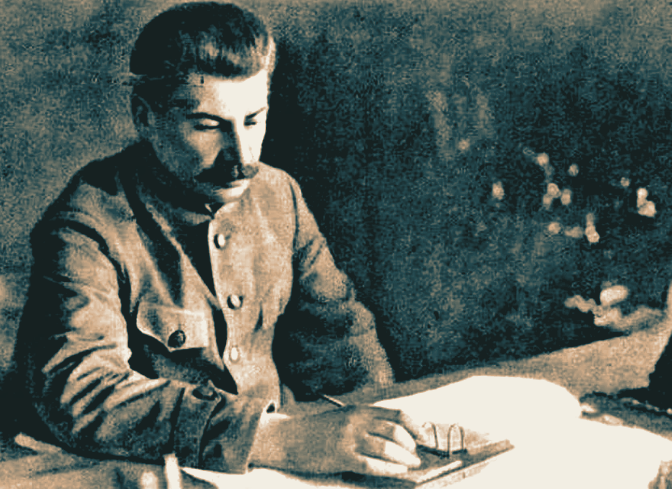 Сталин за работой