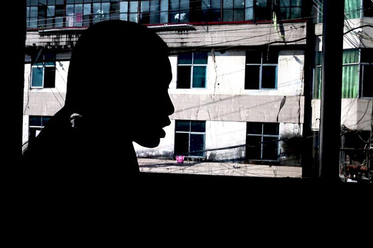 "Невеста" из Мьянмы. Фото с сайта Hrw.org