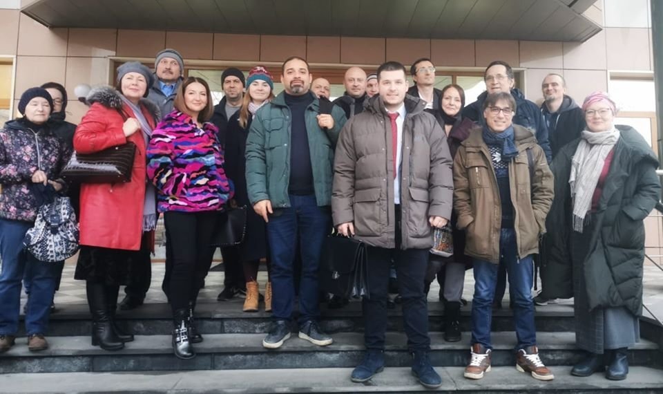 Клим Лихачев и его команда поддержки. Фото: Facebook