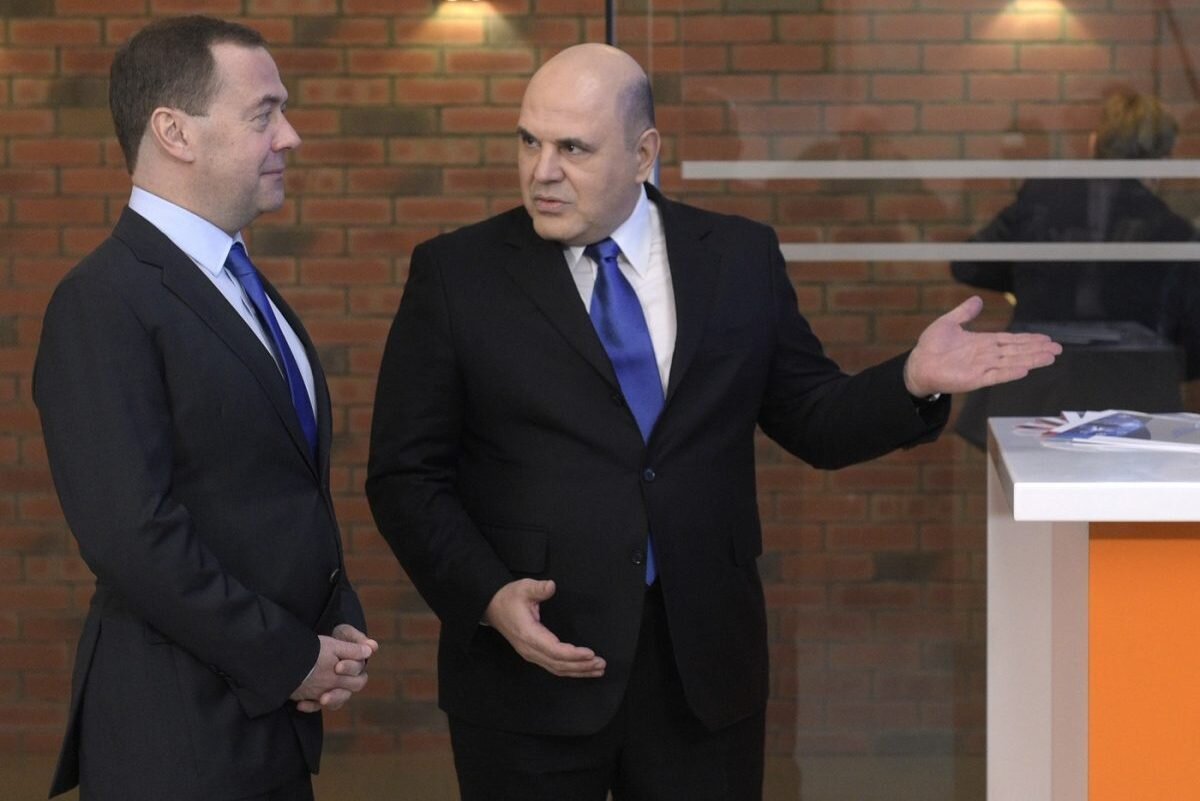 Попрошу на выход