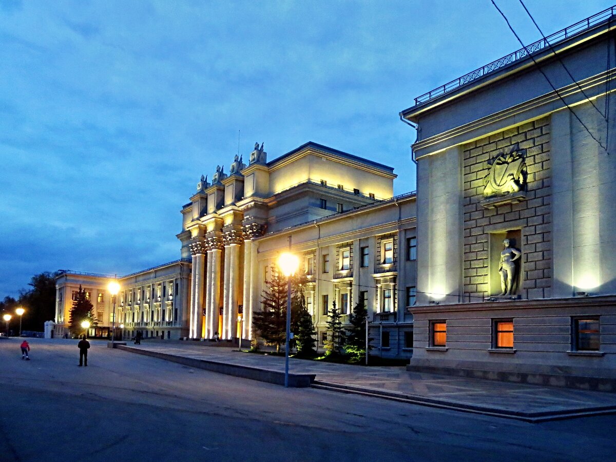 Фото театра оперы и балета самара