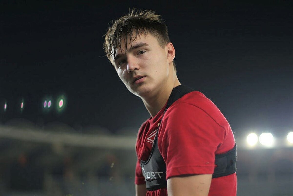 Денис Давыдов выступал за ФК "Спартак" Москва