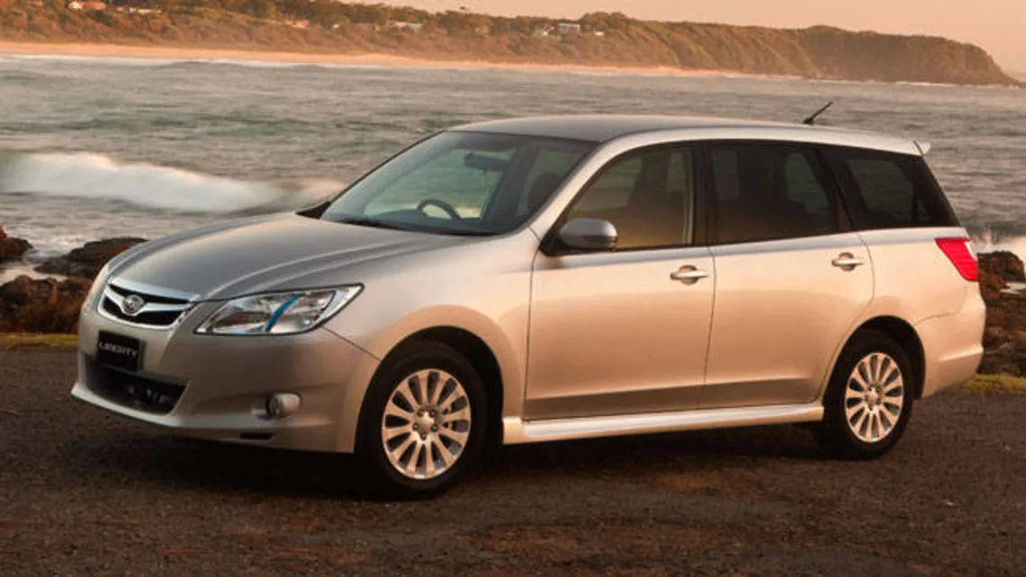 Subaru Exiga. Фотография взята с сервиса Яндекс Картинки 