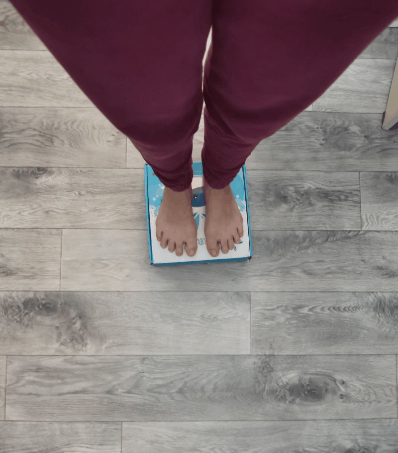 Старайтесь повыше поднимать колени.