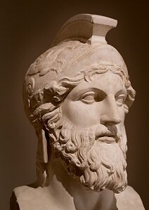 Здесь и далее по тексту размещены наиболее известные изображения Мильтиада Младшего, как античные, так и более современные