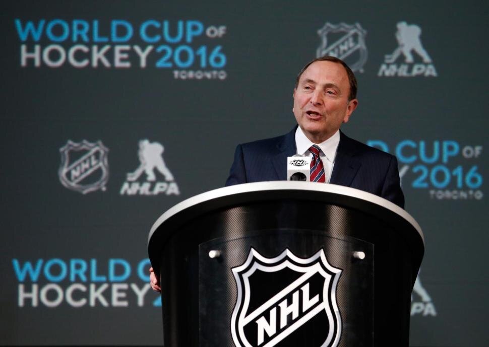 Гэри Беттмэн - комиссионер НХЛ